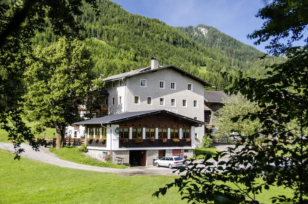 Landgasthof Kreithof Hotel Tristach Exterior foto